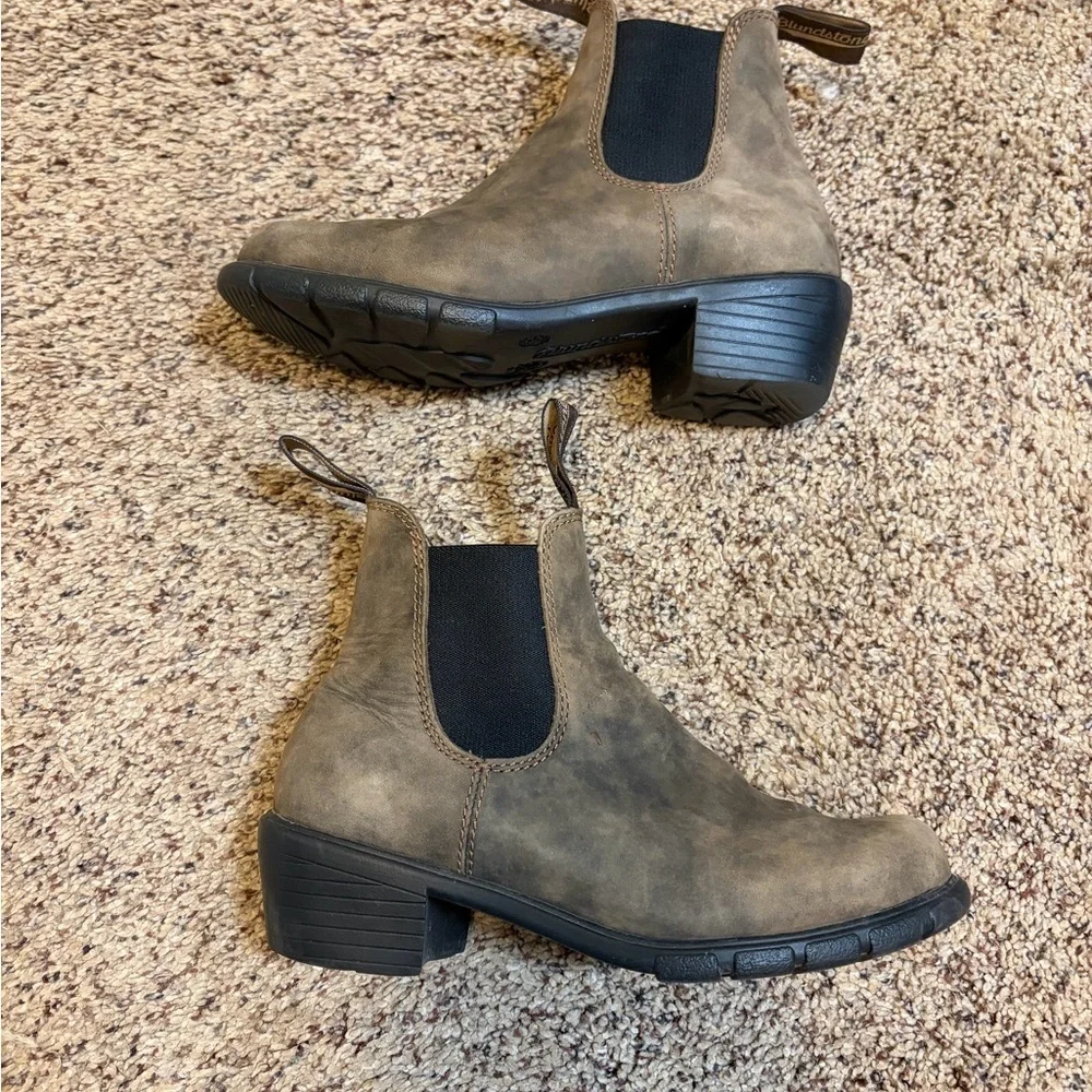 Blundstone 1677 rustic brown heeled boots 6.5us - Picture 3 of 8